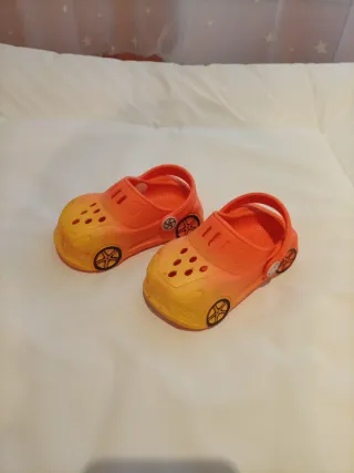 Zapatillas Crocs Naranja Talla 21
