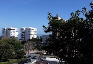 Ático en alquiler en La Carihuela en Torremolinos