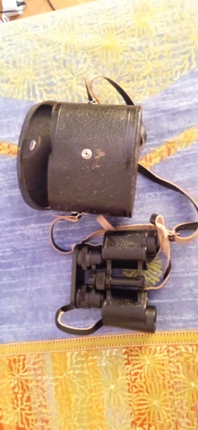 Binocoli USSR con custodia