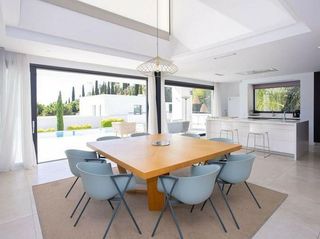Chalet en alquiler en Los Jardines de Marbella - La Ermita en Marbella