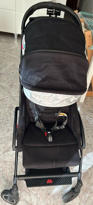 Maclaren Atom Style Set silla de paseo ligera.
