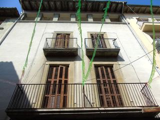 Edificio en venta en Manlleu
