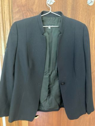 Americana CIVIT negra talla 42