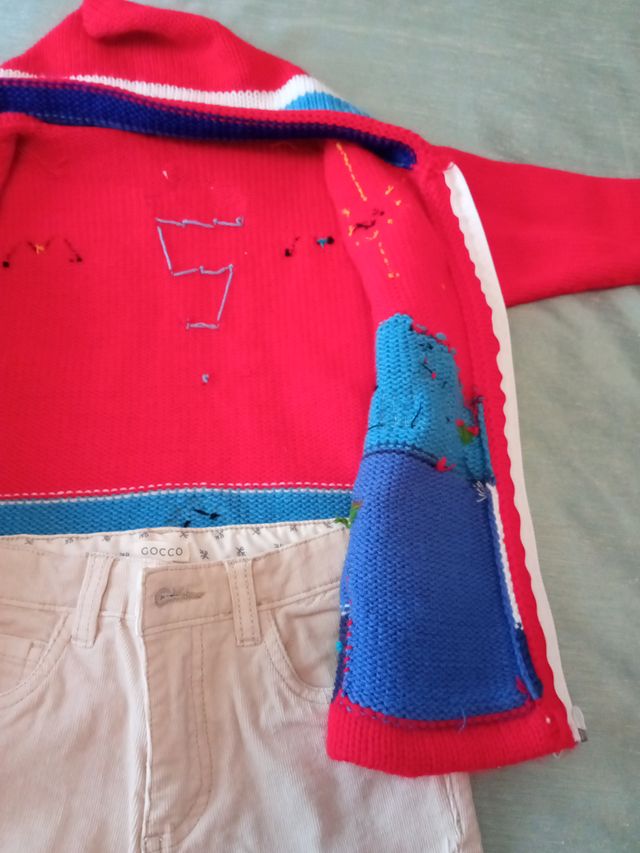 Chaqueta artesanal niña con capucha