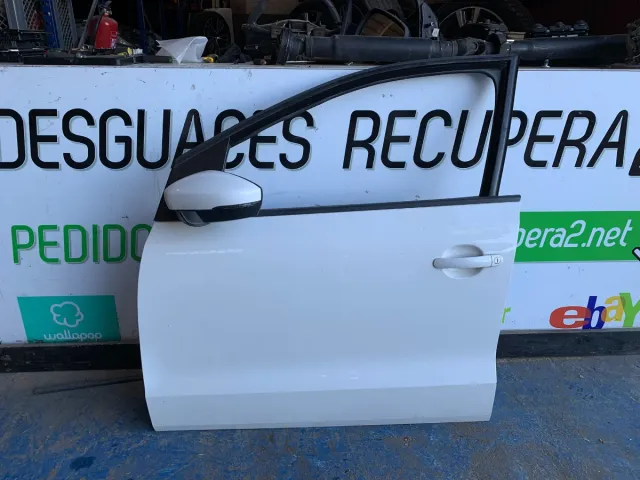 Puerta Delantera Izquierda VW Polo 6R Blanca
