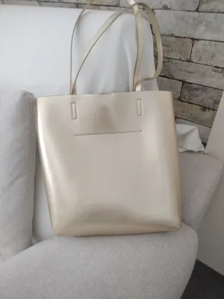 Bolso dorado