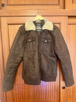 Chaqueta Pull&Bear Talla L Marrón