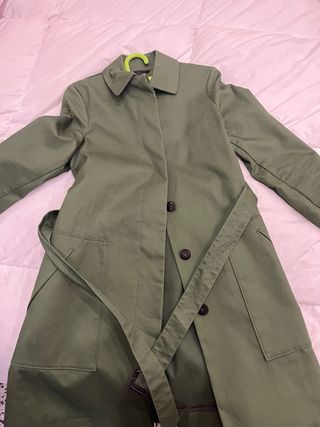Chaqueta tres cuartos verde militar