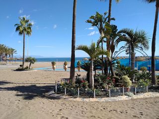 Local comercial en venta en La Carihuela en Torremolinos