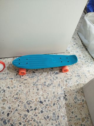 Monopatín infantil azul