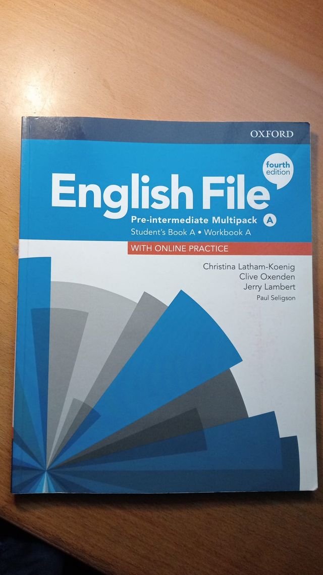English File 4th Edition Pre-Intermediate. Mult...