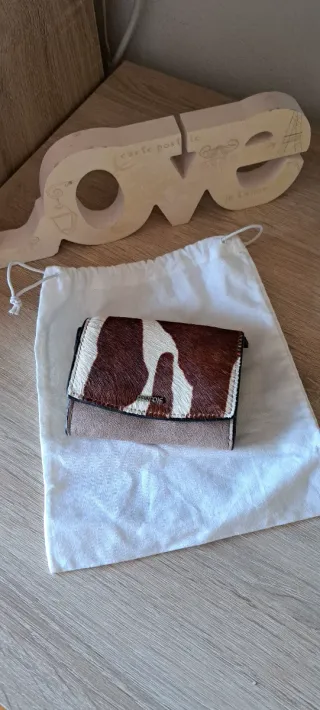 Cartera Parfois Pelo Marrón y Beige