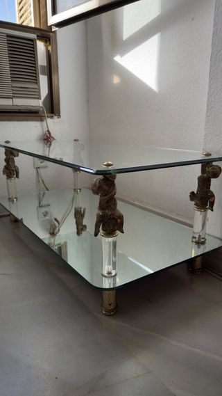 Tavoli in vetro dorato e trasparente 