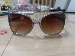 Gafas de sol infantiles marrones y rosas
