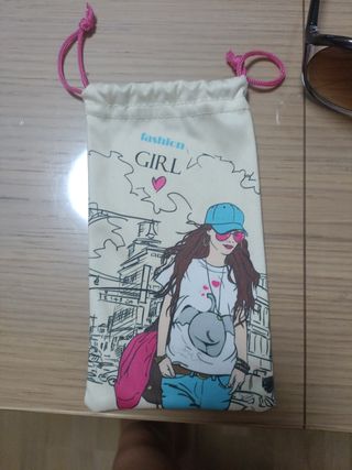 Gafas de sol infantiles marrones y rosas