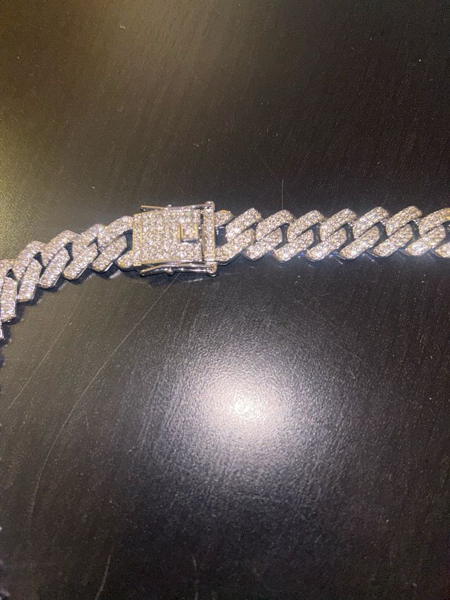 Collana Trapstar Argento con Ciondolo T