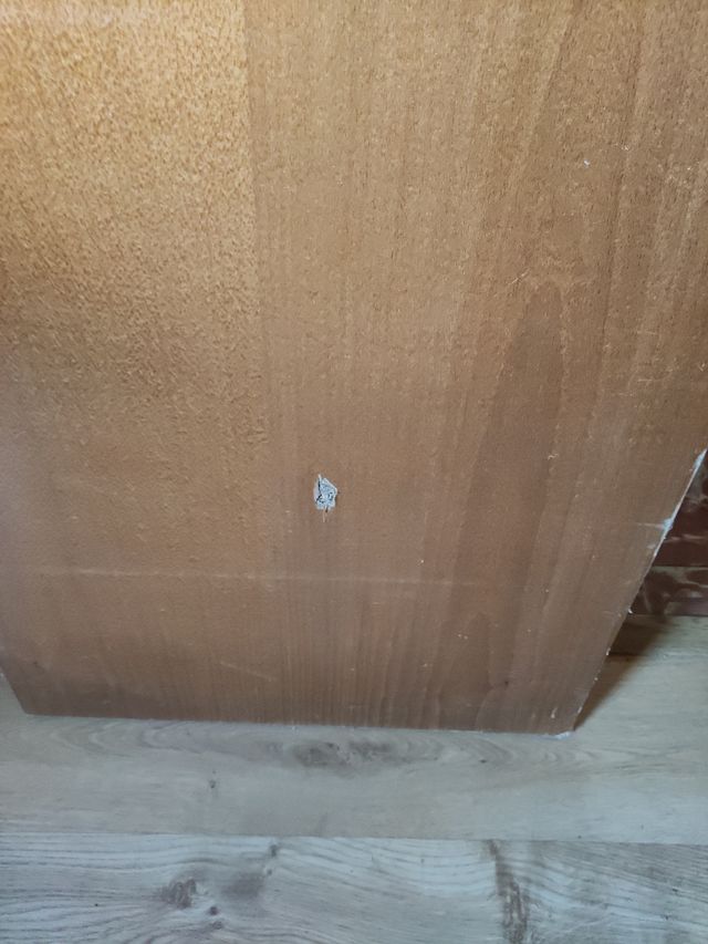 Tablón de melamina.