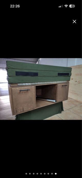 Mueble Camper con colchón 