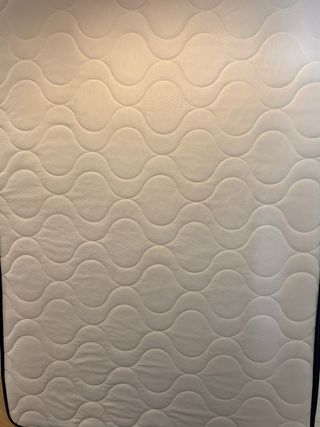 Colchón viscoelástico 190x135 cm como nuevo