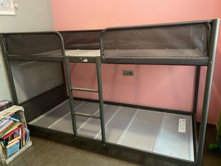 Litera metálica gris 90x200