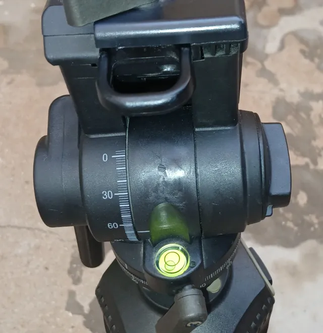 Trípode Cullman Video 3200