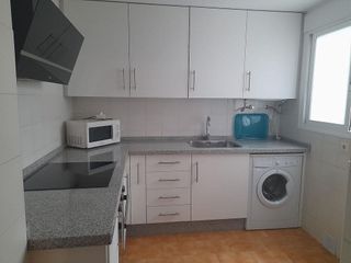 Piso en alquiler en Ciudad Jardín - Zoco en Córdoba
