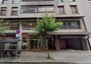 Garaje en venta en Indautxu en Bilbao