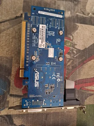 Tarjeta Gráfica Asus GeForce 210