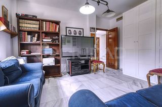 Chalet en venta en Gelves