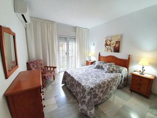 Piso en alquiler en La Carihuela en Torremolinos