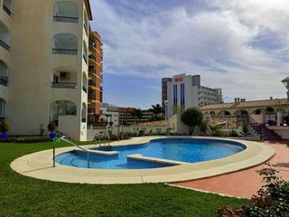Piso en alquiler en La Carihuela en Torremolinos