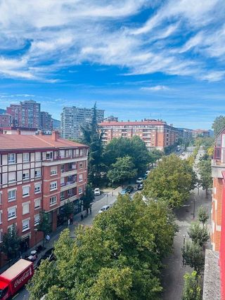 Piso en alquiler en Txurdinaga en Bilbao