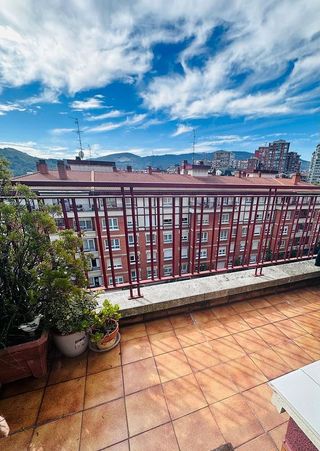 Piso en alquiler en Txurdinaga en Bilbao