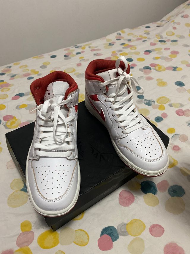 Zapatillas Jordan Air 1 Mid a estrenar. No envío
