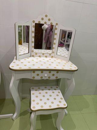 Tavolo da toeletta per bambini in legno con specchio