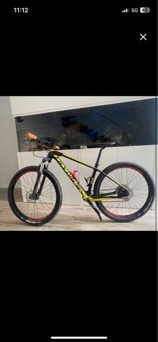 Bicicleta de carbono Olympia EVO