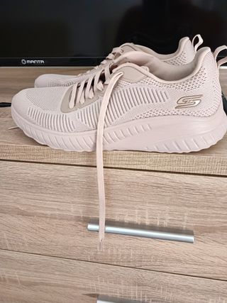 Zapatillas Skechers Mujer Running Beige/Rosa