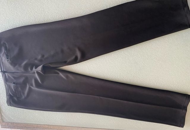 Pantaloni neri eleganti