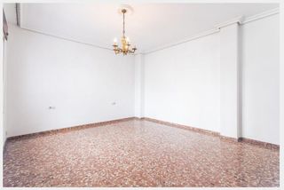 Casa adosada en venta en Barrio Alto en San Juan de Aznalfarache