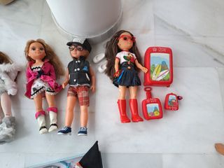 Lote de Muñecas Nancy y Accesorios