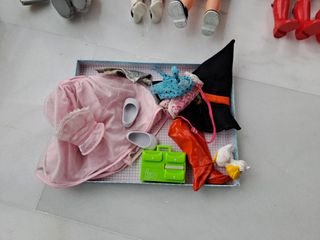 Lote de Muñecas Nancy y Accesorios