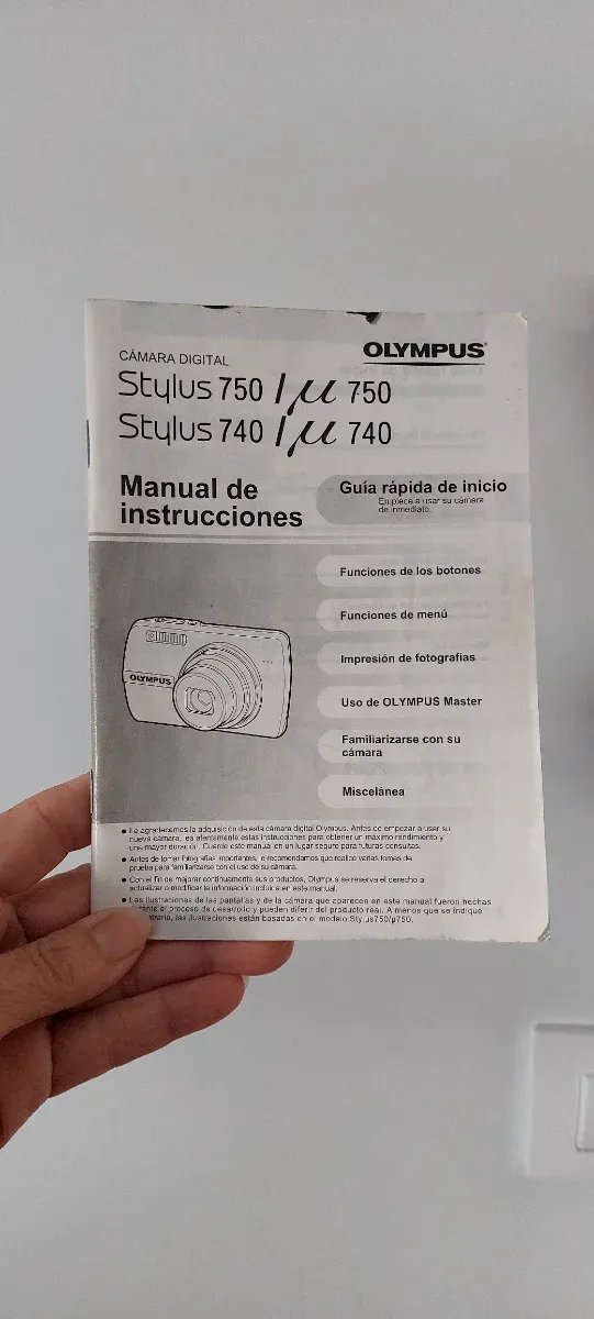 Cámara Olympus Plata