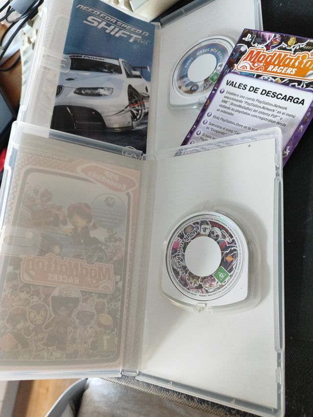 PSP Need for Speed Shift + ModNation Racers