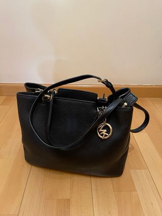 Bolso Michael Kors Negro y Dorado