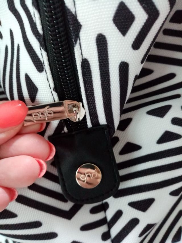 Borsone GHD nero e bianco