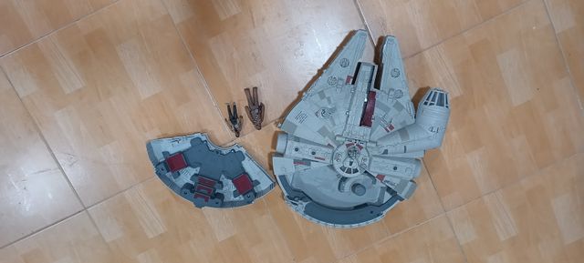 Star Wars - Nave de Batalla Halcón Milenario elect