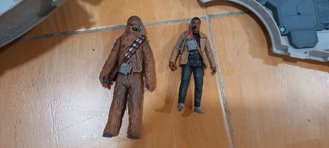 Star Wars - Nave de Batalla Halcón Milenario elect