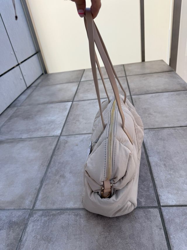 Bolso Sfera Beige Acolchado