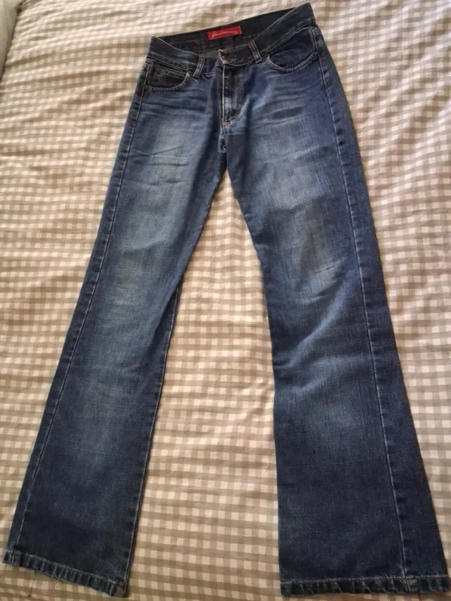 Vaqueros Fendi Azules