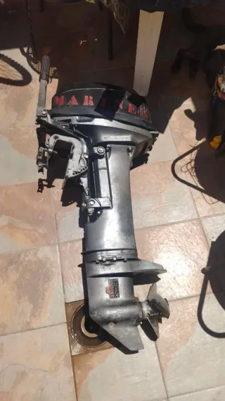 Motor fueraborda Mercury 8cv 2T